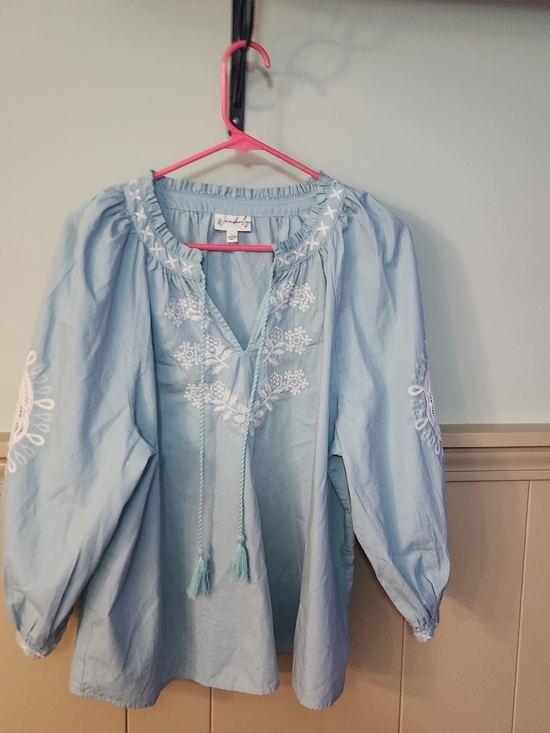 Wonderly Tops - Wonderly Mint Boho Peasant Top - White Floral Embroidery & Tassels Large